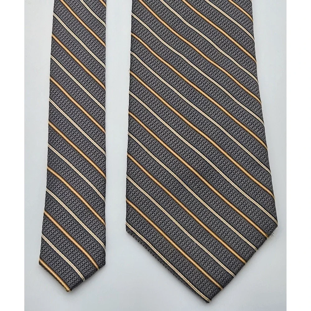 Jos A. Bank Signature Collection Silk Tie Mens‎ Gray Stripe Classic Dress 59x3.5